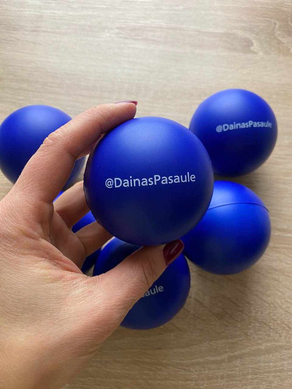 Antistresa bumbiņa